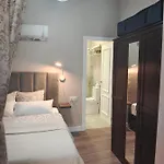 La Vina Apartment *